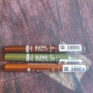 🌈 Essence Blend & Line Eyeshadow Stick Trio – 3 Shades 🌈